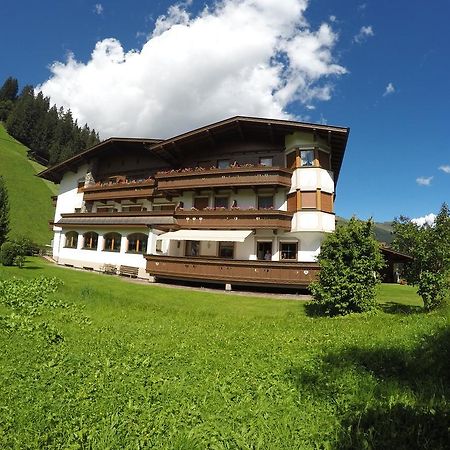 Gaestehaus Alpenland Tux Exterior photo